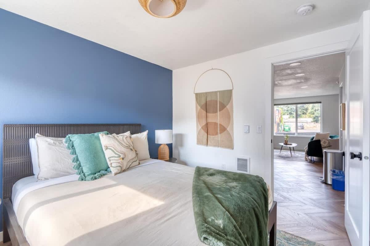 Stay Portland - The Woodstock Inn - Reed College & Vintage Shops 외부 사진